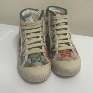 Kid Gucci Shoes size 28